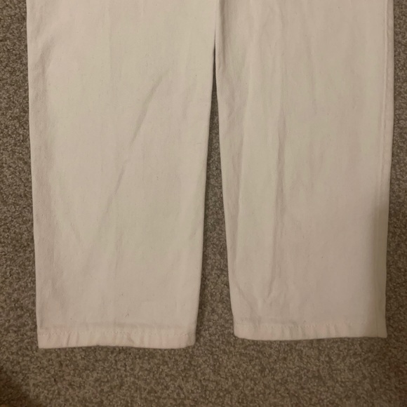 SOLD!!! Levi’s Jeans - Picture 4 of 10